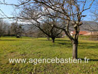 Exclusivité - Terrain constructible à Échenevex - viabilisé — photo 3