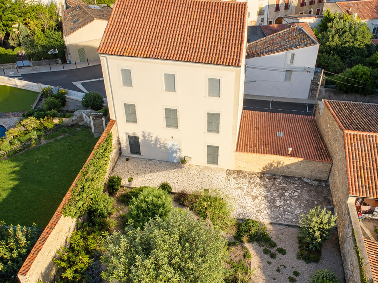 Vend maison de caractère de 280m2, grand garage, jardin, rem — photo 1