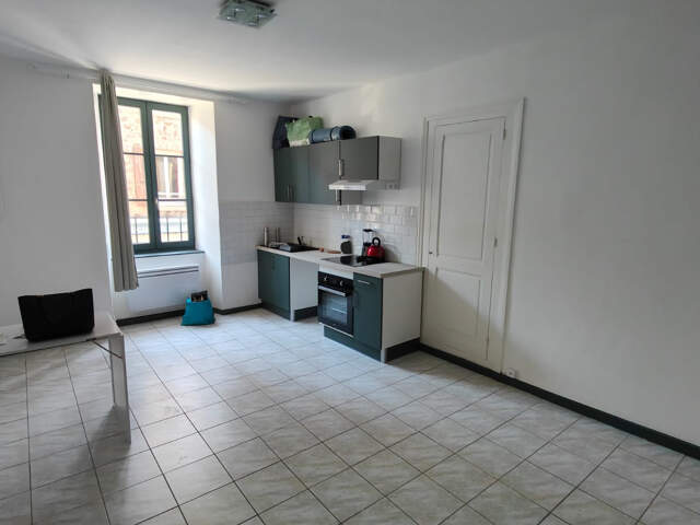 APPARTEMENT T2 dans le centre de BOULIEU — photo du bien