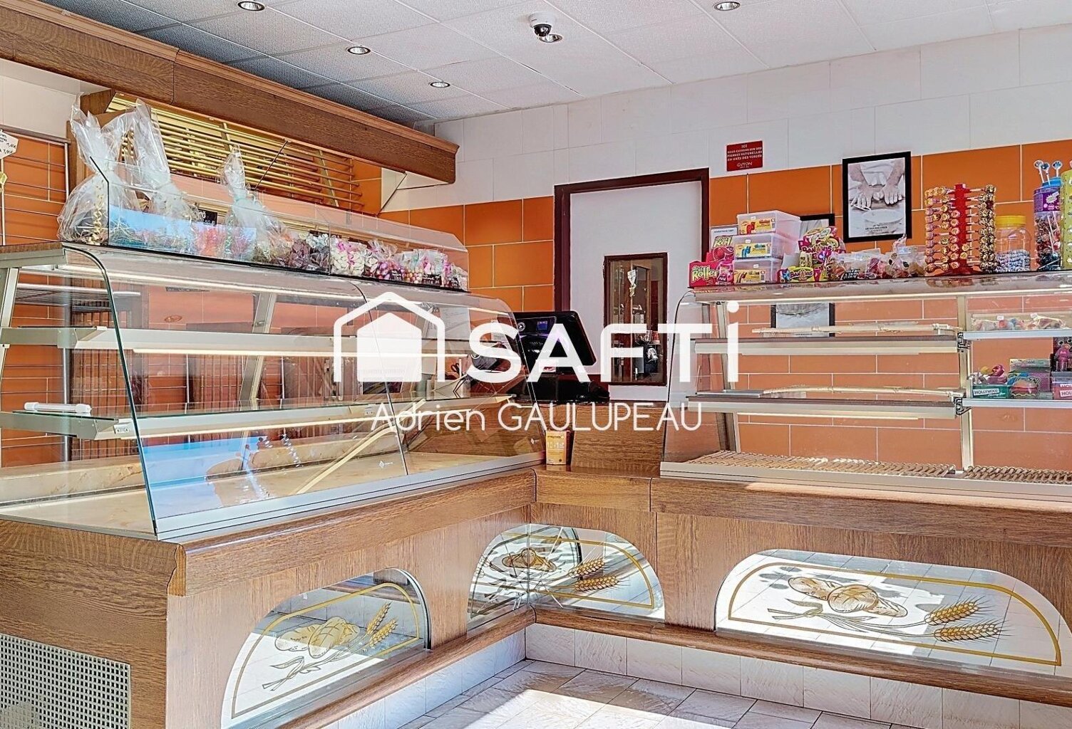 Un local commercial avec une belle visibilité ! — photo 1
