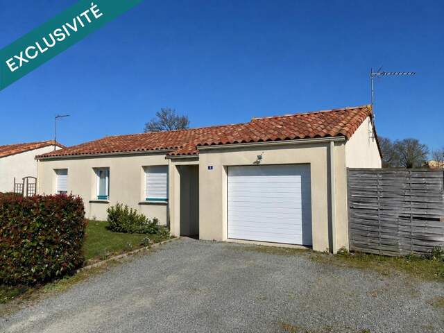 PLAIN PIED 3 CHAMBRES GARAGE CARRELE ASSAINNISSEMENT COLLECTIF — photo du bien