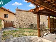 Jolie maison en pierre, dépendances et potentiel ! — photo 3