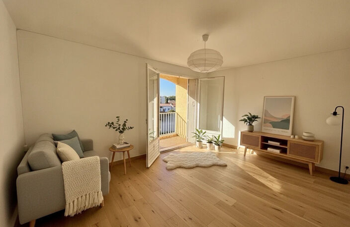 APPARTEMENT A NIMES — photo 3
