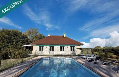 Jolie maison avec piscine et très belle vue dégagée — photo du bien