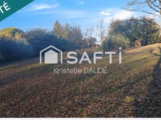 Terrain à bâtir dans un environnement boisé — photo du bien
