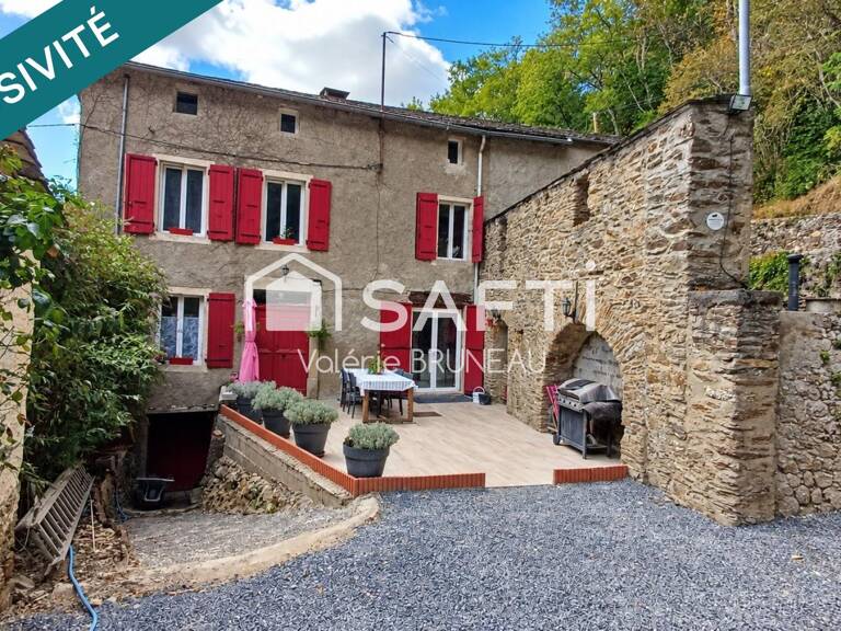 Propriété rénovée de caractère avec gîte indépendant et 3500 m² de terrain — photo 1