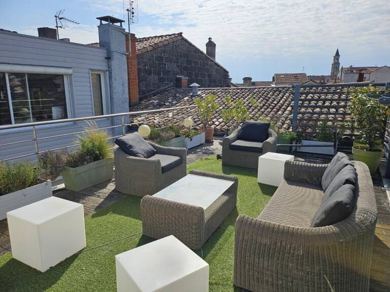 Appartement au jardin public — photo 1