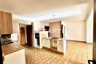 Appartement 3 pièces 750 €