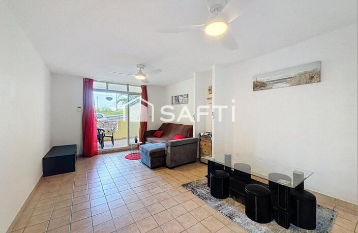Sainte-Rose - appartement T3 meublé — photo 2