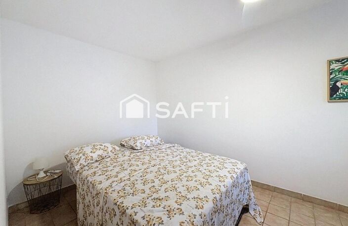 Sainte-Rose - appartement T3 meublé — photo 5