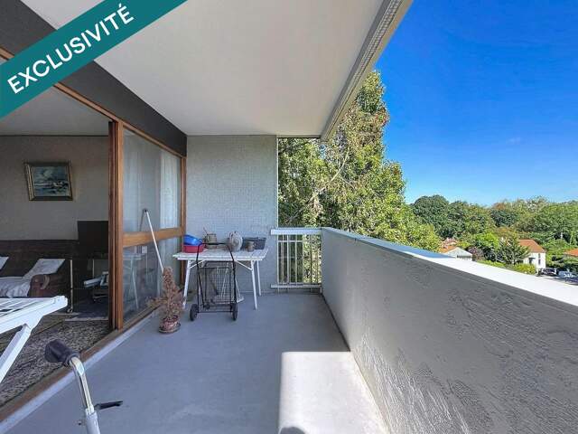Appartement 2 pièces de 58 m² avec balcon — photo du bien