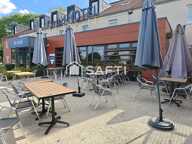 LOCAL COMMERCIAL RESTAURATION — photo 2