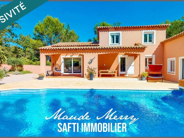Villa 140 m2 habitable - 4 chambres et 3 pièces d'eau - garage de près de 50 m2 - double abri voiture hauteur camping-car - piscine 6*12 et pool house - terrain plat de 1650 m2 sans vis-à-vis - forage — photo du bien