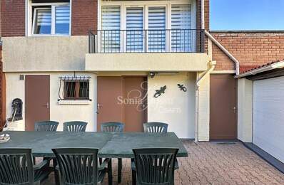 MAISON FAMILIALE SEMI INDIVIDUELLE STYLE BEL ETAGE 4 CHAMBRES + 2 GARAGES — photo du bien