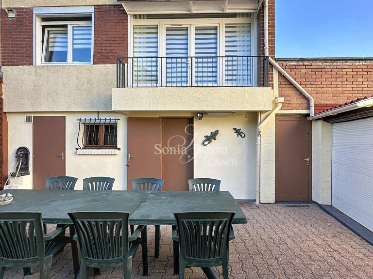 MAISON FAMILIALE SEMI INDIVIDUELLE STYLE BEL ETAGE 4 CHAMBRES + 2 GARAGES — photo 1