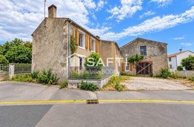 Maison ancienne avec beau potentiel, avec garage et extérieur  Sainte-Soulle centre — photo du bien