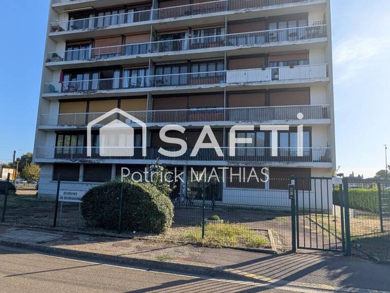Appartement  T3  avec cave et place de parking — photo 1