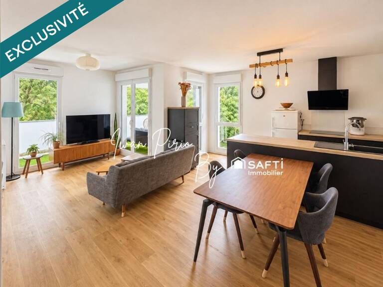 Appartement T4  78 m²  3 chambres  La Courrouze — photo 1