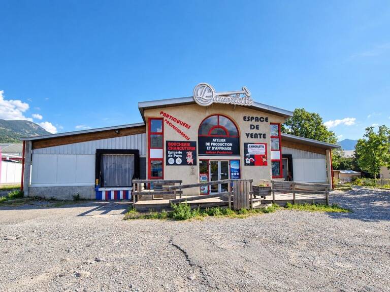 Murs Commerciaux et Industriels de 485 m² — photo 1