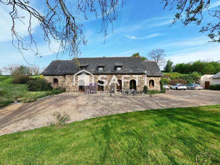 Magnifique maison type Longère de 192m², 5 chambres, dépendances et terrain de 21400m² — photo 1