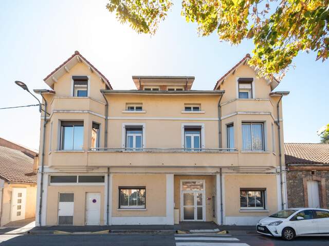 475 m². 16 chambres. 3 studios. Et surtout une multitude de vies possibles ! — photo du bien