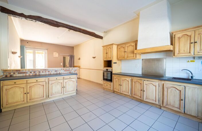 475 m². 16 chambres. 3 studios. Et surtout une multitude de vies possibles ! — photo 4