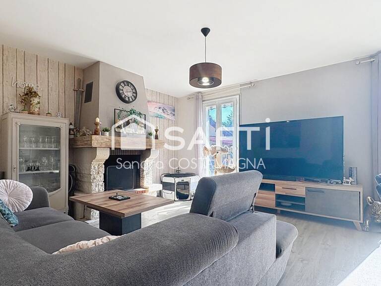 Maison avec piscine — photo 1