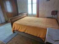 Ancienne maison sur 25 000 m² de terrain — photo 4