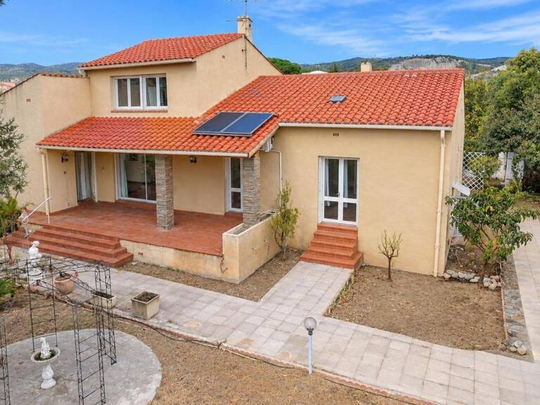 Grand terrain, beaux volumes et potentiel unique ! — photo 1