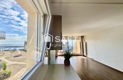 Bel appartement T3 rénové avec goût, vue sur port maria et mer — photo du bien