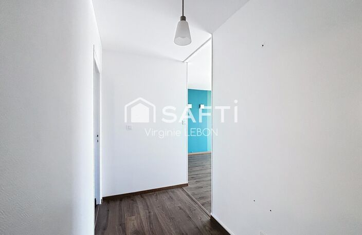 Bel appartement T3 rénové avec goût, vue sur port maria et mer — photo 5
