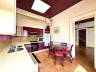 Maison familiale de 300m², 5 ch, jardin et garage — photo 3