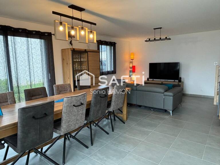 Maison neuve en lotissement calme — photo 1