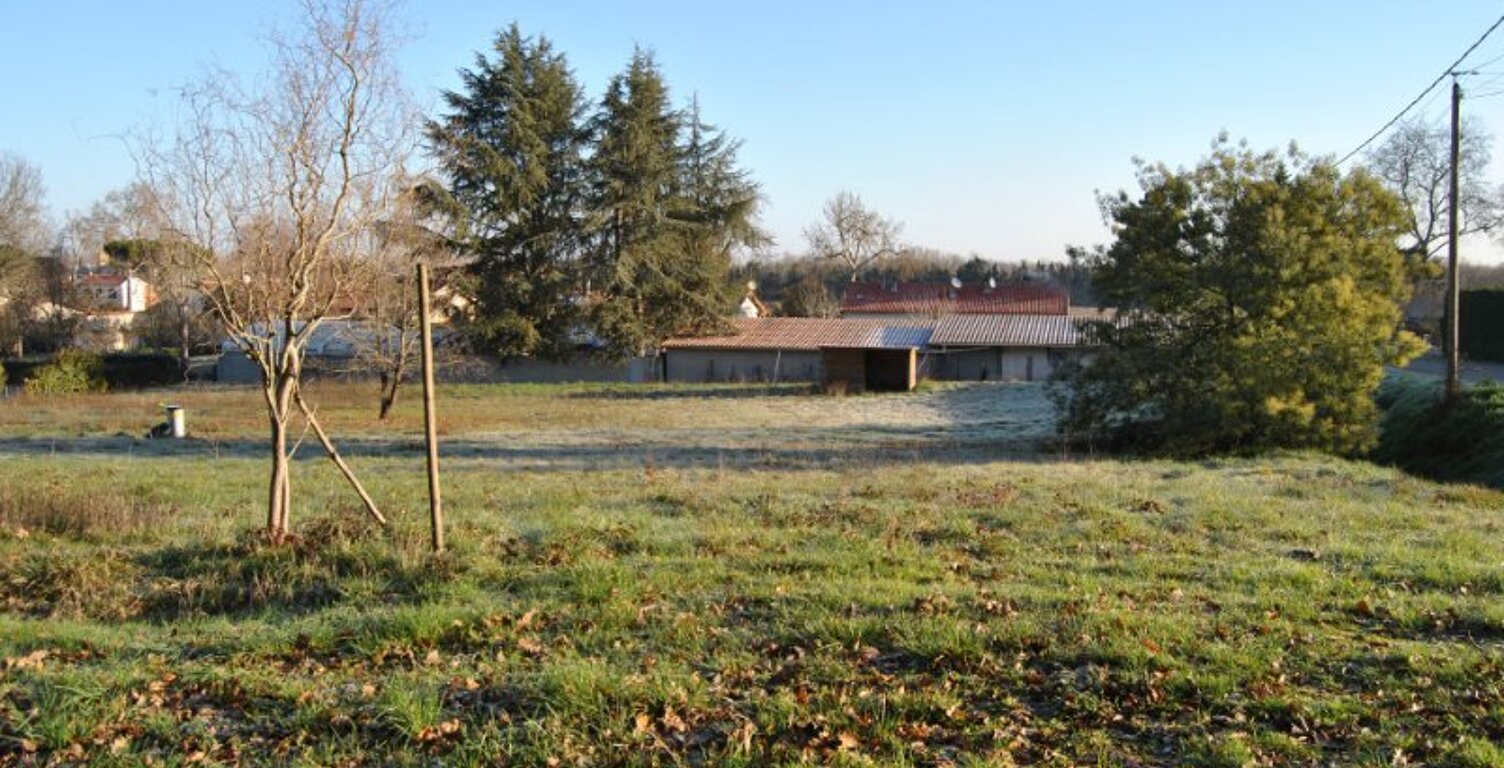 Terrain a bâtir - 1250 m² — photo 1