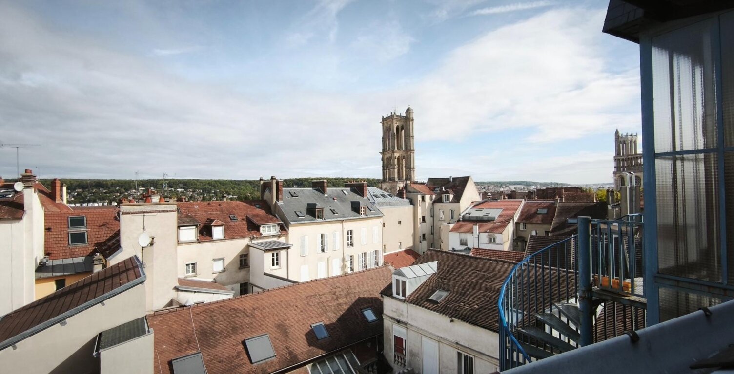 Appartement 27 m2 au Coeur de Mantes la Jolie — photo 1