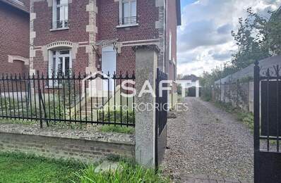 Maison individuelle avec jardin et garages proche toutes commodités — photo du bien