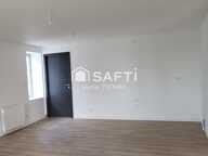Saint-Chef, T3 rénové avec 2 chambres, garage et terrasse — photo 4