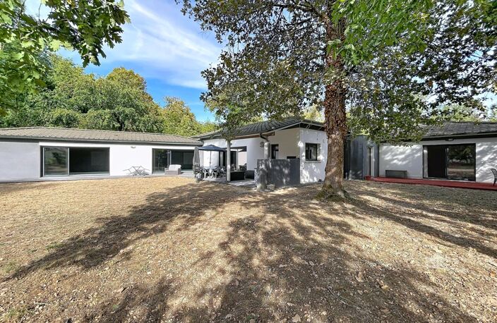 Maison contemporaine de plain-pied de 244m2 — photo 5