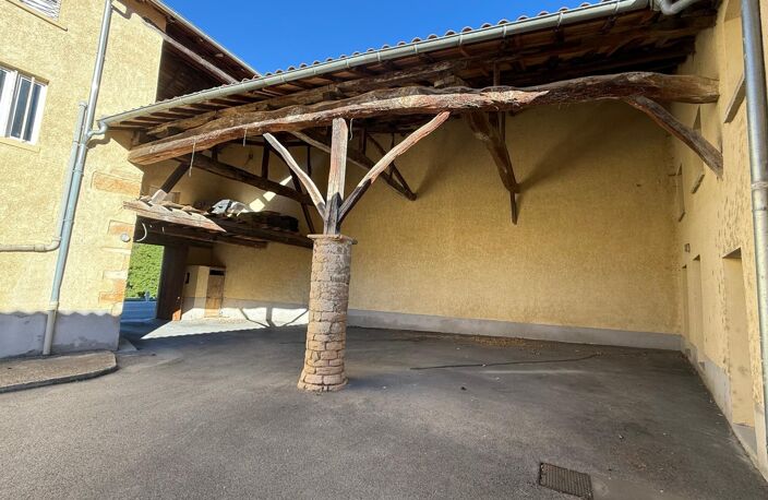 Immeuble de rapport  9 appartements, garage et terrain  Montmerle-sur-Saône — photo 2