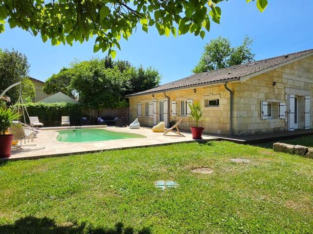 Maison pierre 5 chambres, piscine chauffée — photo du bien
