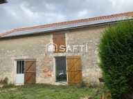 Ancienne Ferme en TBE dans le centre du Village — photo 2