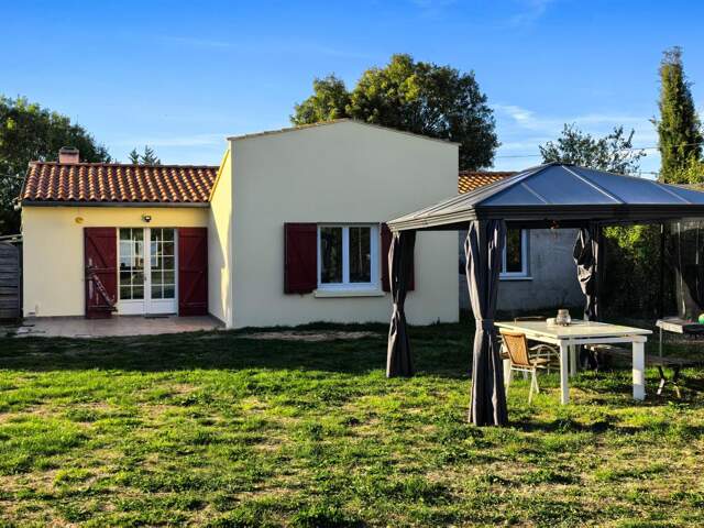 LA JARRIE AUDOUIN — photo du bien