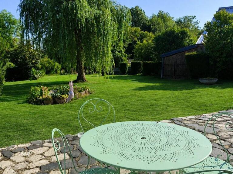 Maison de charme avec jardin et dépendances — photo 1