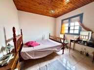 Grande maison avec potentiel locatif, garage — photo 4