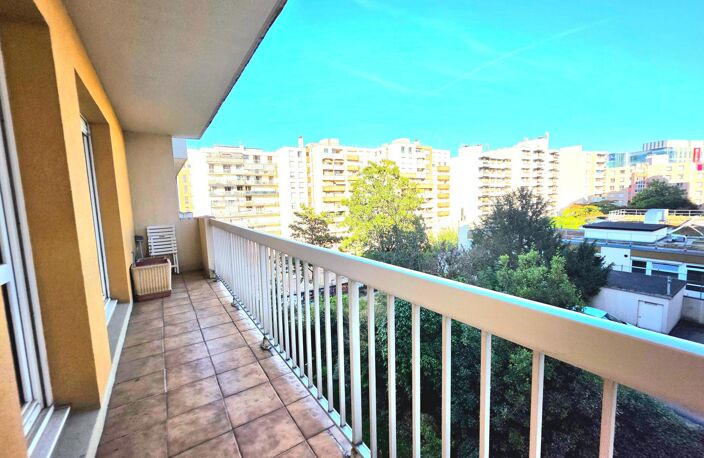 APPARTEMENT 75 M2 + TERRASSSE 8 M2 — photo 4