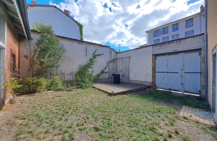 Vente appartement 4 pièces 86 m² Ambert (63600) — photo 2