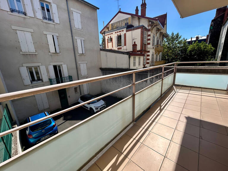 Au coeur des facs très beau T2 meublé avec balcon au calme — photo 1