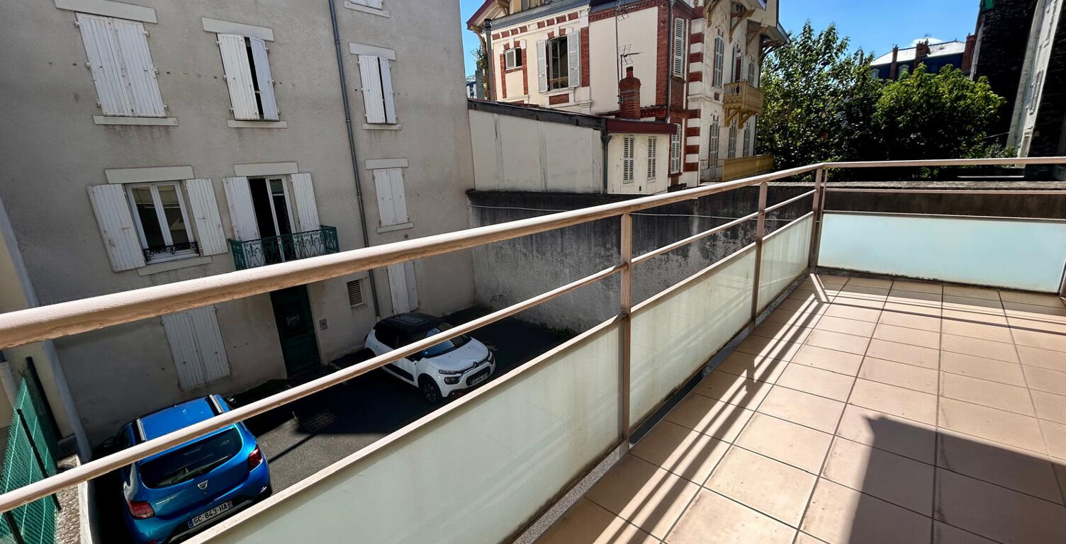 Au coeur des facs très beau T2 meublé avec balcon au calme — photo 1