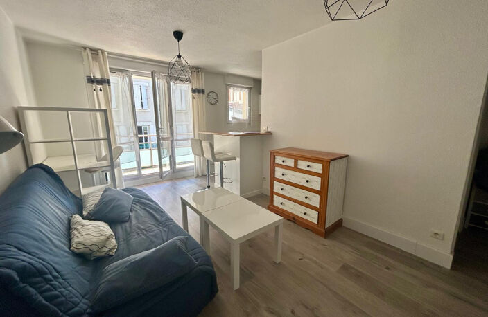 Au coeur des facs très beau T2 meublé avec balcon au calme — photo 2