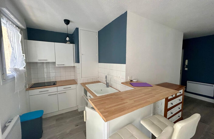 Au coeur des facs très beau T2 meublé avec balcon au calme — photo 3